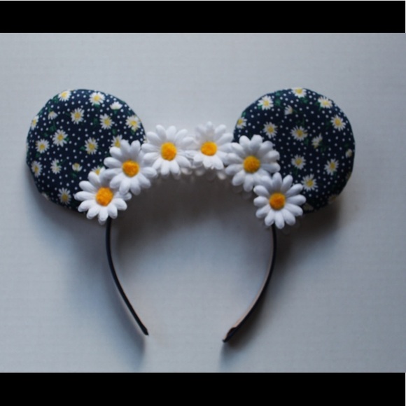 Minnie Mouse ears - Picture 3 of 5